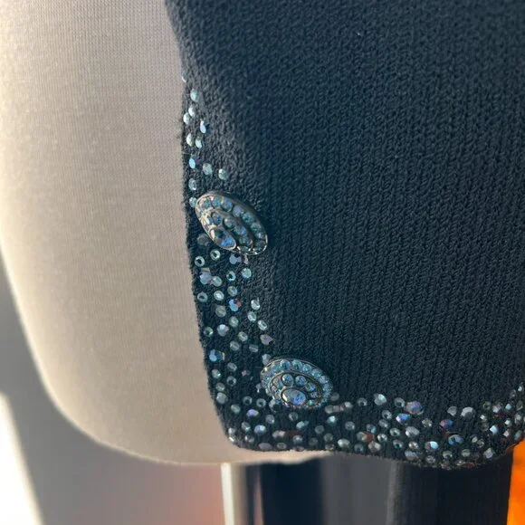 Vintage St. John Evening knit skirt suit set with embellished jacket size med 4 - Picture 2 of 11